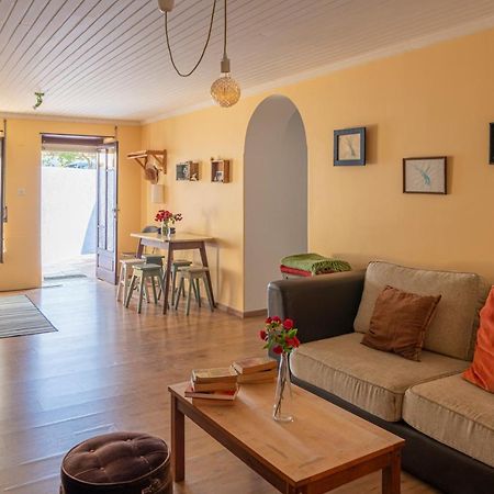 Lemon Tree Hostel Areia Branca Exterior photo